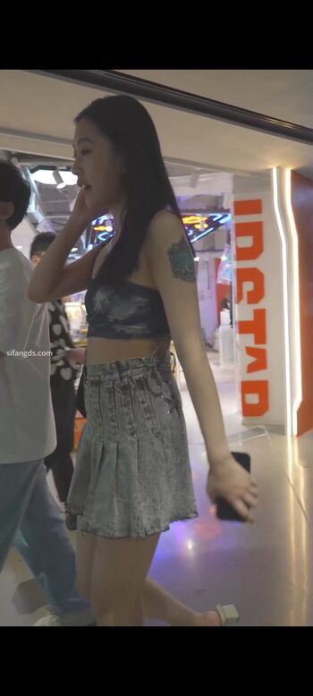 Voyeur Asian Pissing Toilet &Amp; Upskirts Only