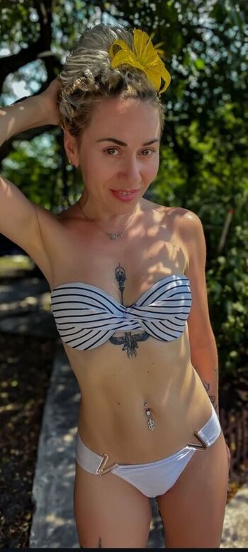 Full leaked Vrednashka private onlyfans photo