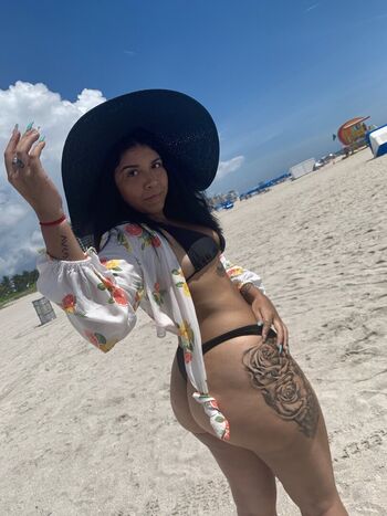 Full leaked Vrluckycharm private onlyfans photo