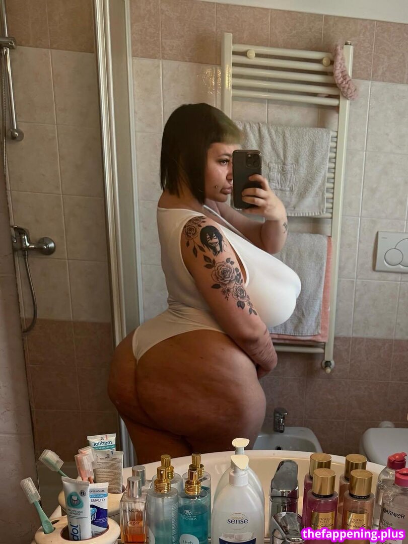 Mxmmytina / VVALENTINABONETALLI Nahá OnlyFans fotografie #136