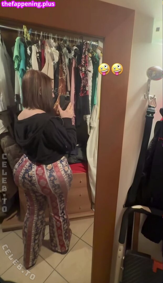 Mxmmytina / Vvalentinabonetalli Nahá OnlyFans fotografie #150