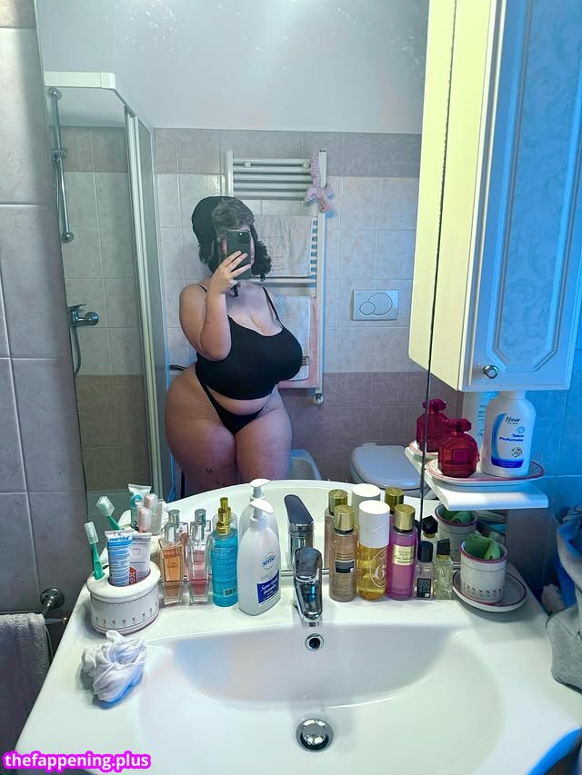 Mxmmytina / Vvalentinabonetalli 裸照OnlyFans照片 #190