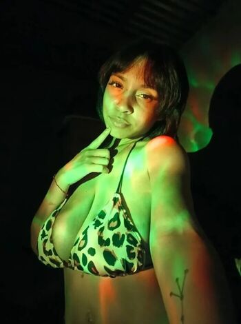 Full leaked Vvenusxze private onlyfans photo