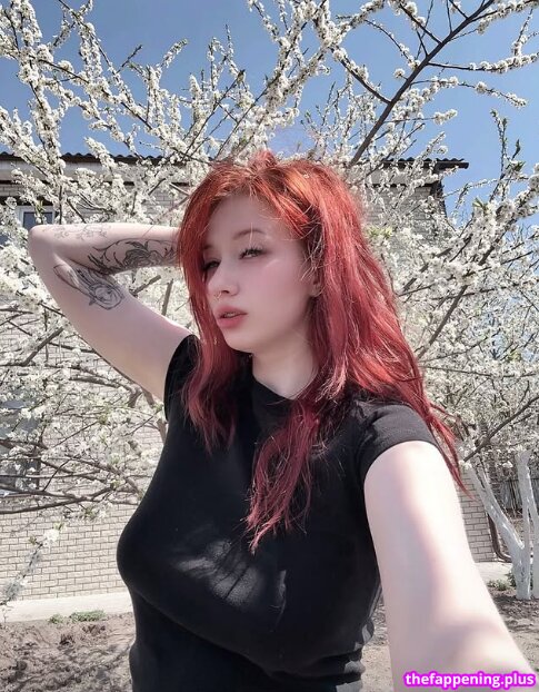 Parlament_vodka / Vvodochka / voddochka / voddochkaa Foto OnlyFans Nua #25