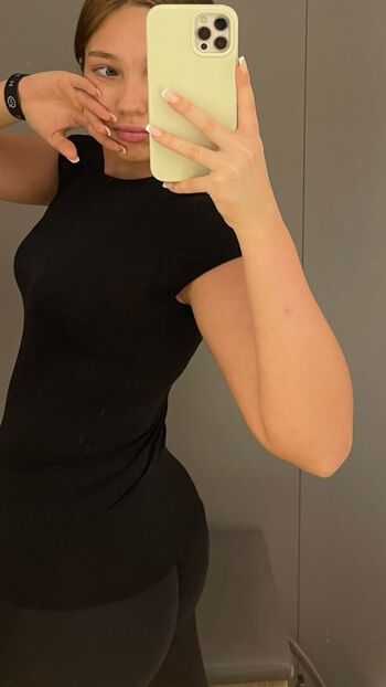 Full leaked Vylerria private onlyfans photo