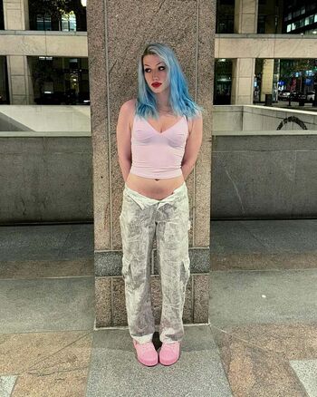 Full leaked Vylyria private onlyfans photo