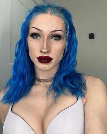 Full leaked Vylyria private onlyfans photo