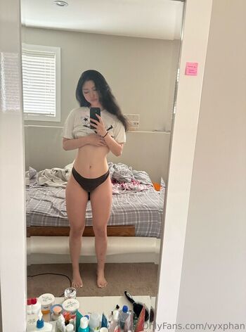 Full leaked Vyxia vyxphan page private onlyfans photo