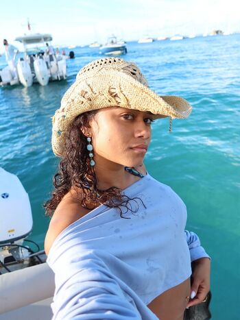 Full leaked Wahyne page private onlyfans photo