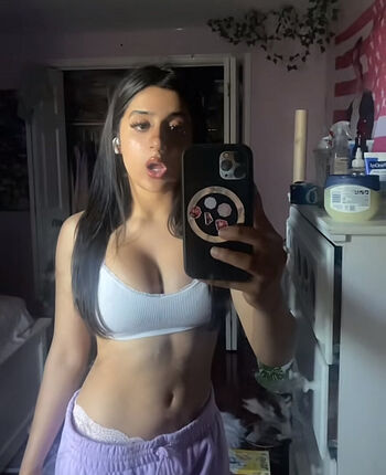 Full leaked Wajeeha khan private onlyfans photo