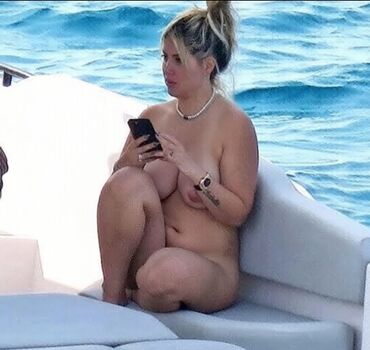 Full leaked Wanda nara page private onlyfans photo