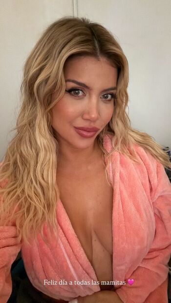 Full leaked Wanda nara page private onlyfans photo