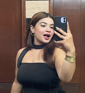 Full leaked Wanderlust rawat page private onlyfans photo