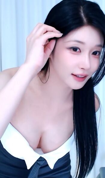 Full leaked Wannabe page private onlyfans photo