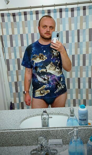 Full leaked Wariosskin private onlyfans photo