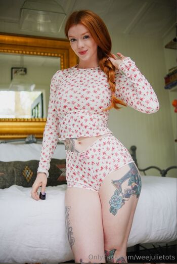 Full leaked Weejulietots private onlyfans photo