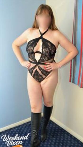 Full leaked Weekendvixen private onlyfans photo