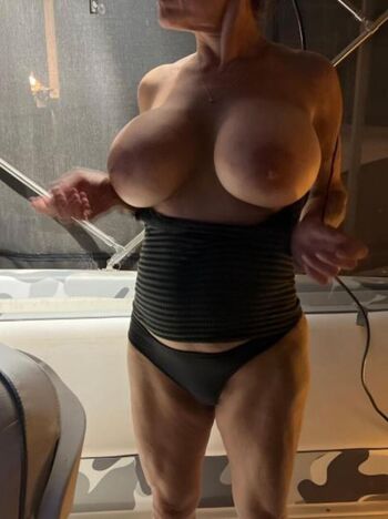 Full leaked Weekly insurance private onlyfans photo