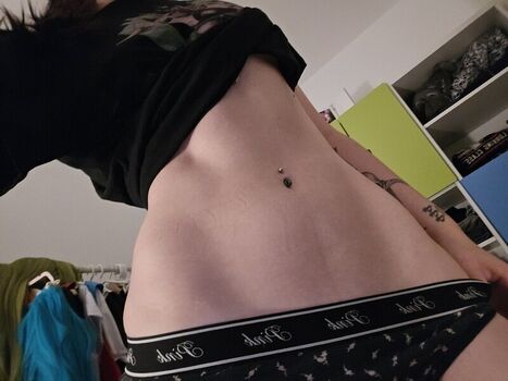 Full leaked Weeniestwee page private onlyfans photo