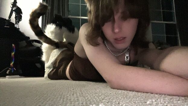 Full leaked Weirdrandomguy private onlyfans photo