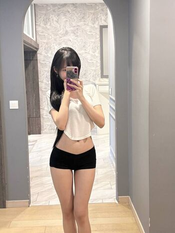 Full leaked Weitinggg private onlyfans photo