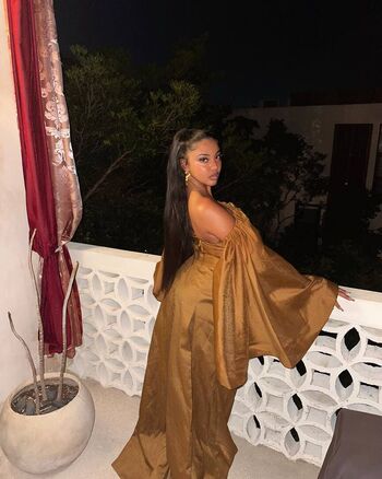 Full leaked Wejdene private onlyfans photo