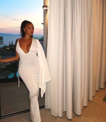 Full leaked Wejdene private onlyfans photo