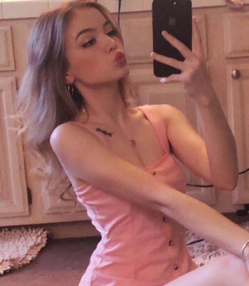 Full leaked Wencytheintern private onlyfans photo