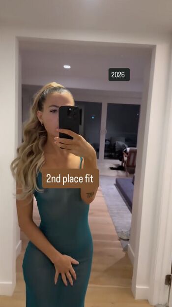 Full leaked Whipped cream private onlyfans photo