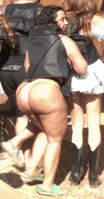 Full leaked Whitechoccolat private onlyfans photo