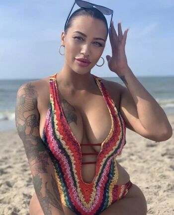 Full leaked Whitleyderaad private onlyfans photo