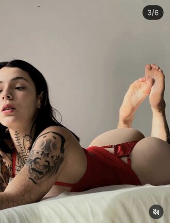 Full leaked Who is this private onlyfans photo