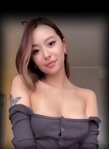 Full leaked Itssarapr/ private onlyfans photo