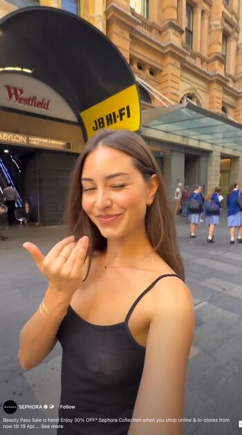 Full leaked Sarah mickleson/ private onlyfans photo