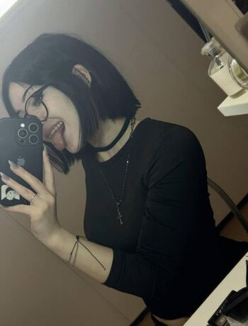 Full leaked Steffi landerer/ private onlyfans photo