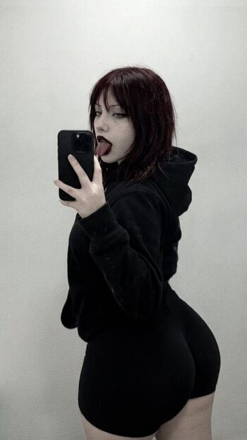 Full leaked Verna/ private onlyfans photo