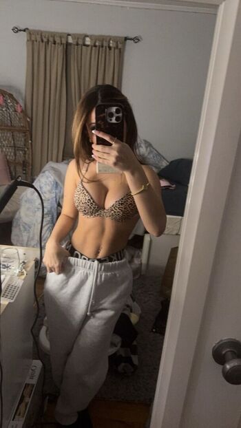 Full leaked Orvientte/ private onlyfans photo