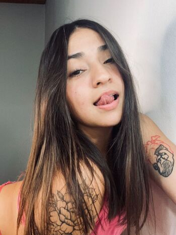 Full leaked Nude muse / private onlyfans photo
