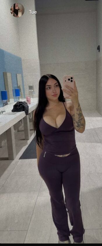 Full leaked Jennie blkpik/ private onlyfans photo