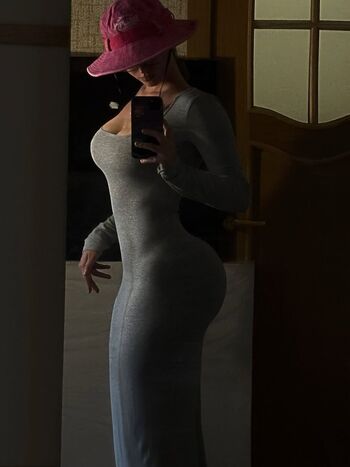 Full leaked Raddcatt/ private onlyfans photo
