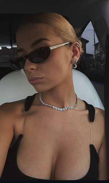 Full leaked Anastasya khosasih/ private onlyfans photo