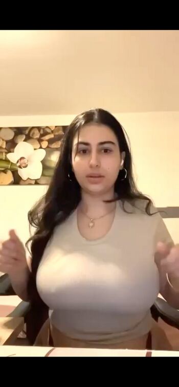 Full leaked Lailabn/ private onlyfans photo