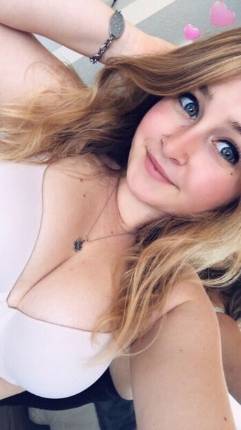 Full leaked Lightskin / private onlyfans photo