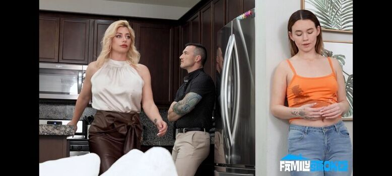 Full leaked Your submissive doll / private onlyfans photo