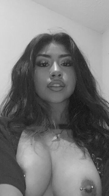 Full leaked Deeper/ private onlyfans photo