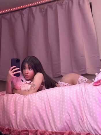 Full leaked Leicht perlig / private onlyfans photo