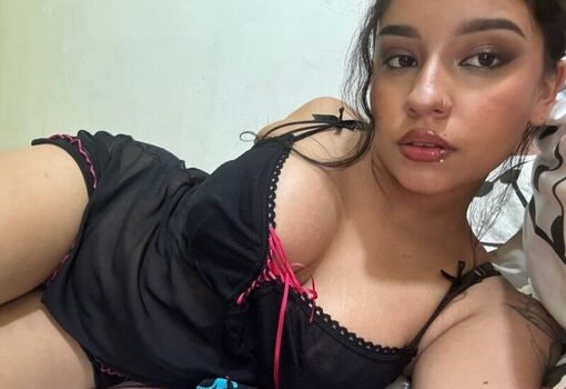 Full leaked Escaped bride/ private onlyfans photo