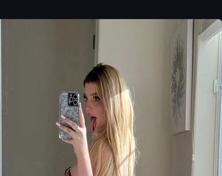 Full leaked Chandler knight/ private onlyfans photo
