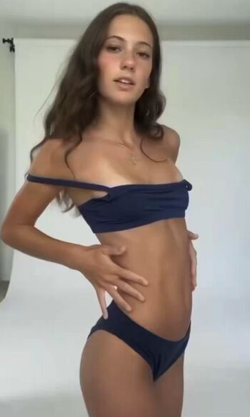 Full leaked Veruca james/ private onlyfans photo