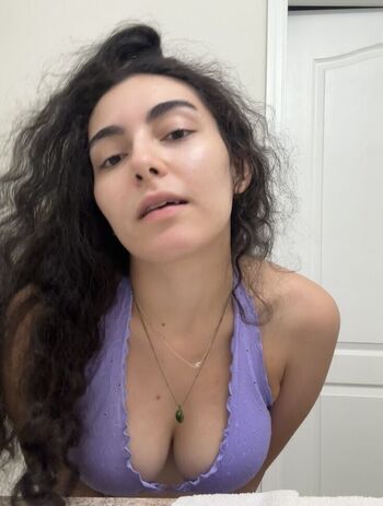 Full leaked Ariasix/ private onlyfans photo